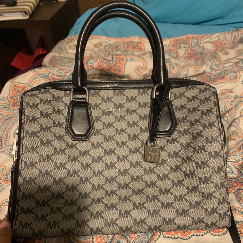 Michael Kors Tote